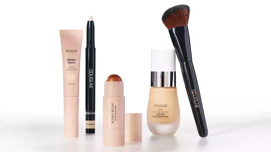 Glowy look Glowy look