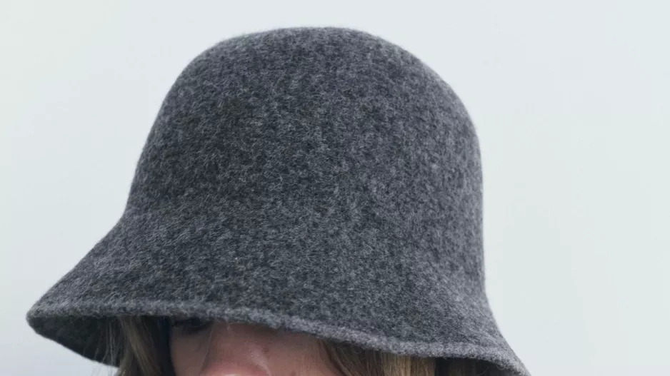 Klobouk s příměsí vlny Klobouk s příměsí vlny