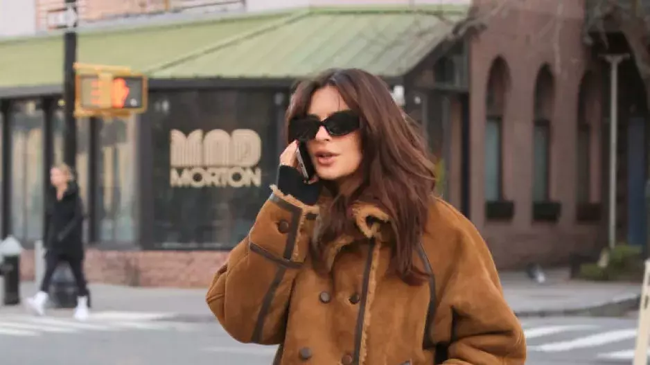 Emily Ratajkowski Emily Ratajkowski