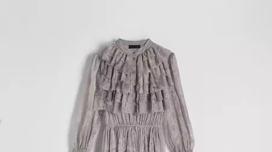 Šifonové šaty s volánky Šifonové šaty s volánky