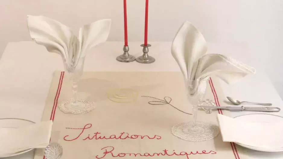 Běhoun na stůl Běhoun na stůl