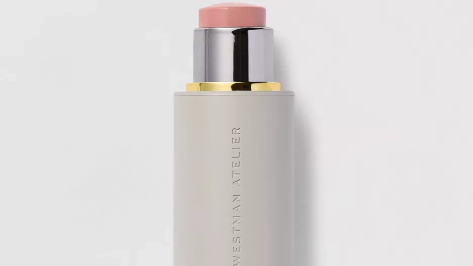 Mocha Mousse make-up Mocha Mousse make-up