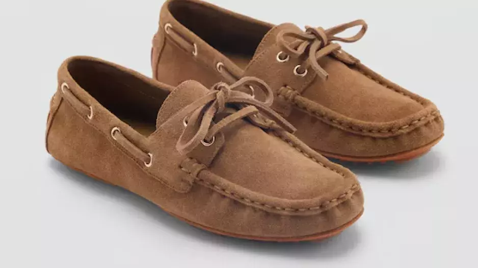 Světlehnědé semišové jachtařské boty Světlehnědé semišové jachtařské boty