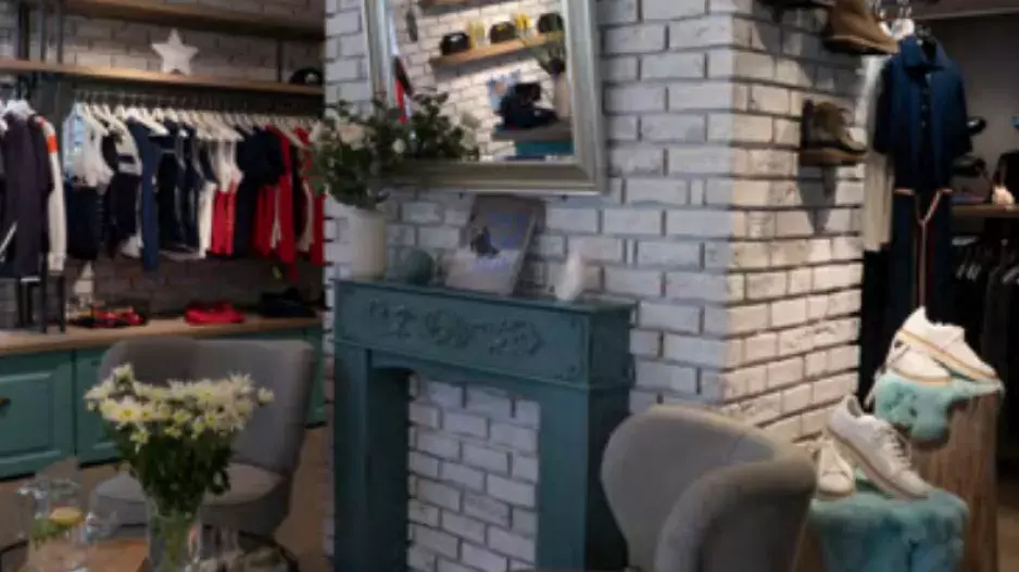 Prémiový horský boutique SUMMIT-SPORT ve Špindlerově Mlýně Prémiový horský boutique SUMMIT-SPORT ve Špindlerově Mlýně