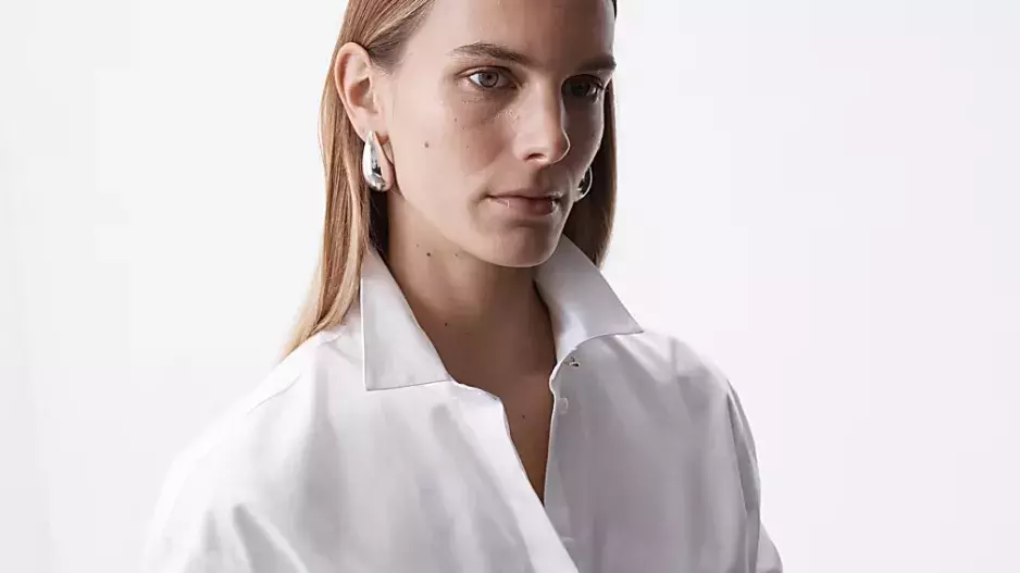 Košile volného střihu s límečkem Košile volného střihu s límečkem