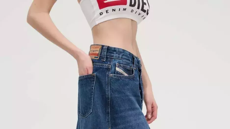 Džínová sukně Diesel DE-PAGO GONNA Džínová sukně Diesel DE-PAGO GONNA