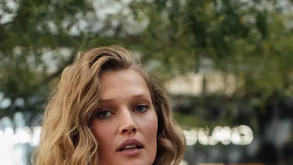 Letní účesy 2025 Letní účesy 2025