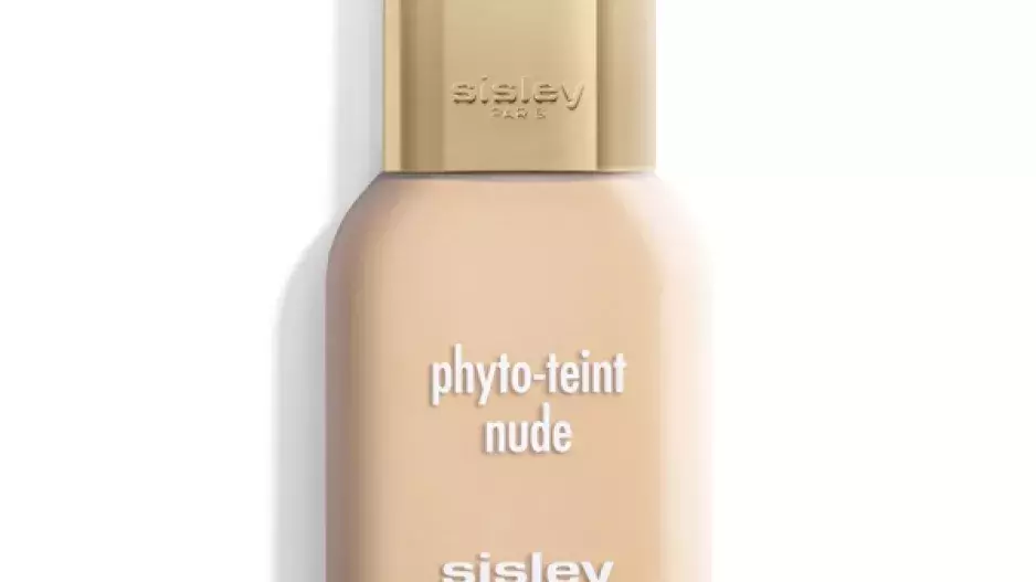 Phyto-Teint Nude, Sisley, Fann, 1880 Kč Phyto-Teint Nude, Sisley, Fann, 1880 Kč
