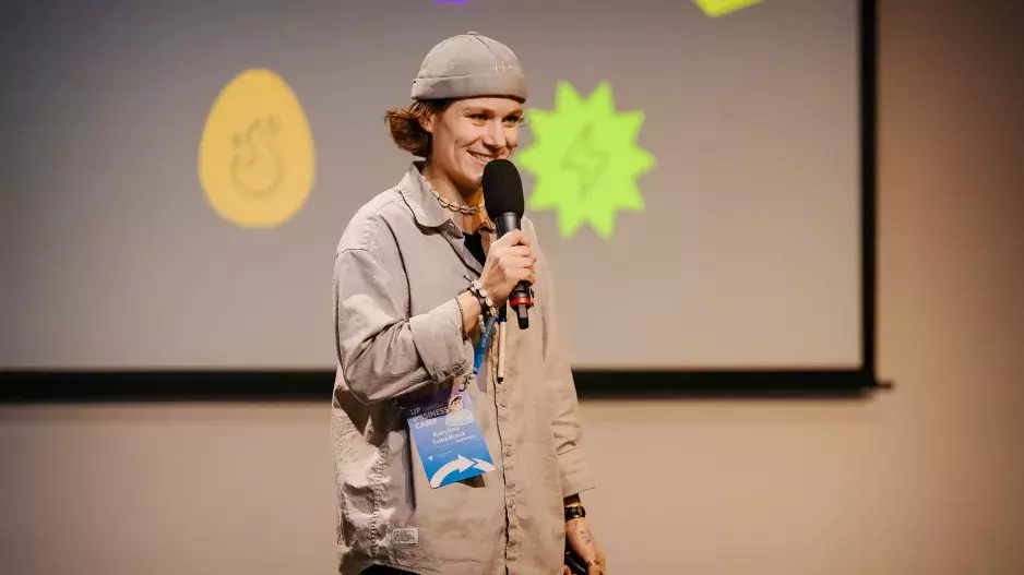 Karolína Tomášková Karolína Tomášková