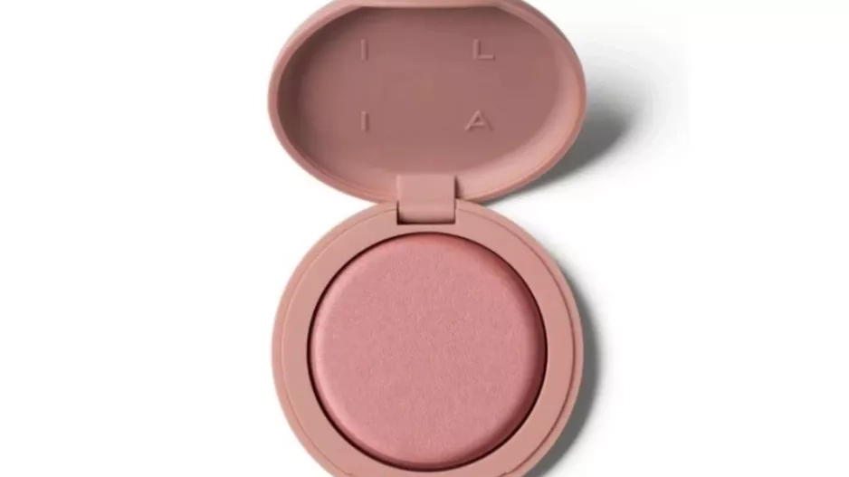 Soft Focus Blurring Blush 4,5 g, ILIA, Líčírna, 750 Kč Soft Focus Blurring Blush 4,5 g, ILIA, Líčírna, 750 Kč
